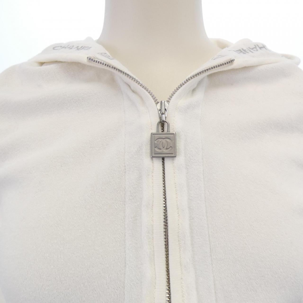 【ヴィンテージ】シャネル CHANEL P27683V20082 06C パーカー