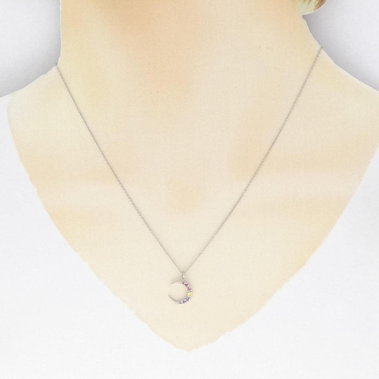 K10WG Moon Color Stone Necklace