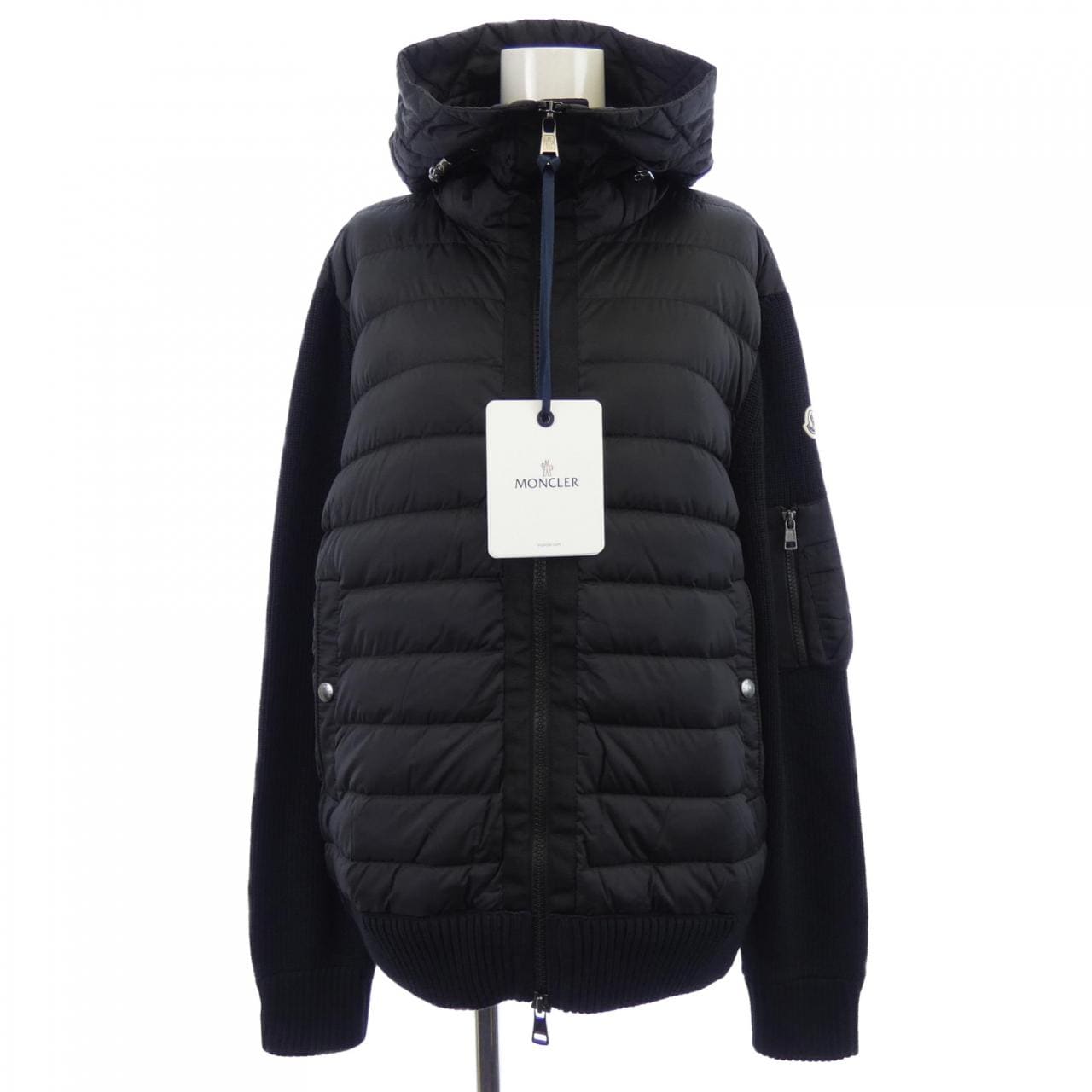 【新品】モンクレール MONCLER 20919B50800 ダウンジャケット