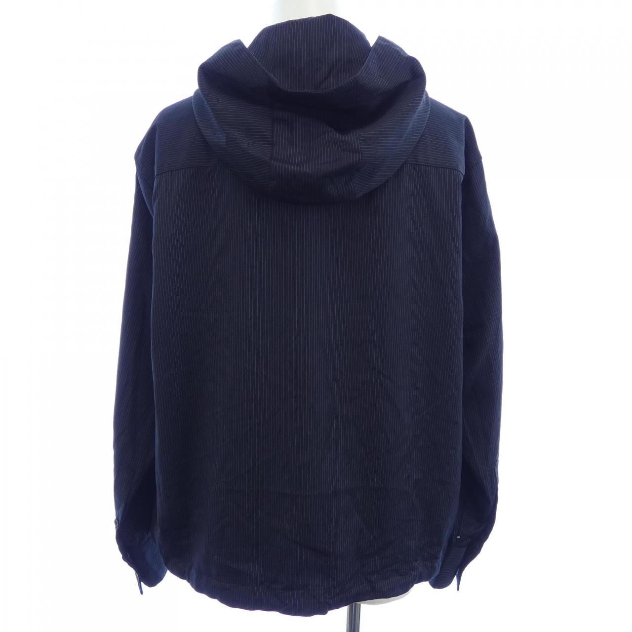 エンポリオアルマーニ EMPORIO ARMANI トップス