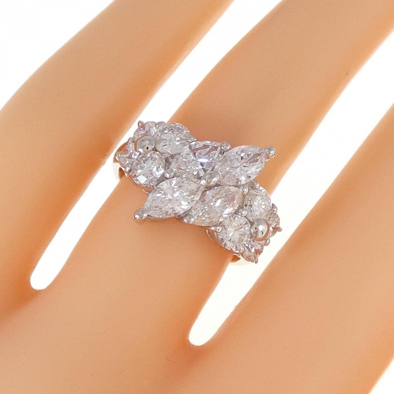 PT ダイヤモンド リング 2.38CT