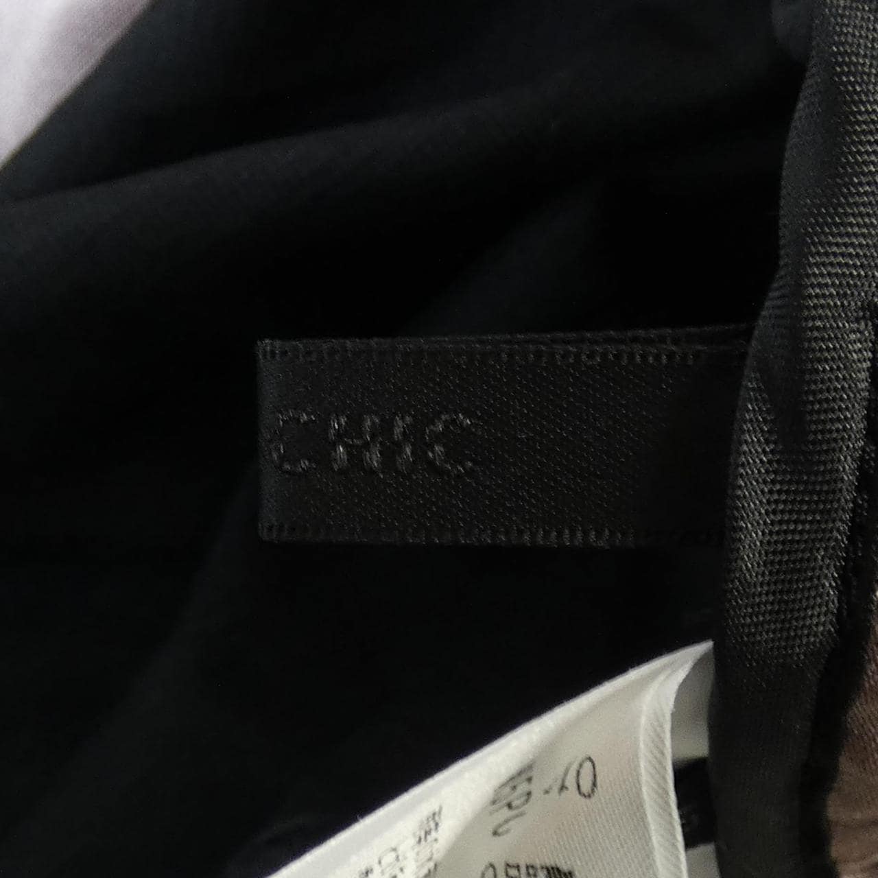 トゥービーシック TO BE CHIC トップス