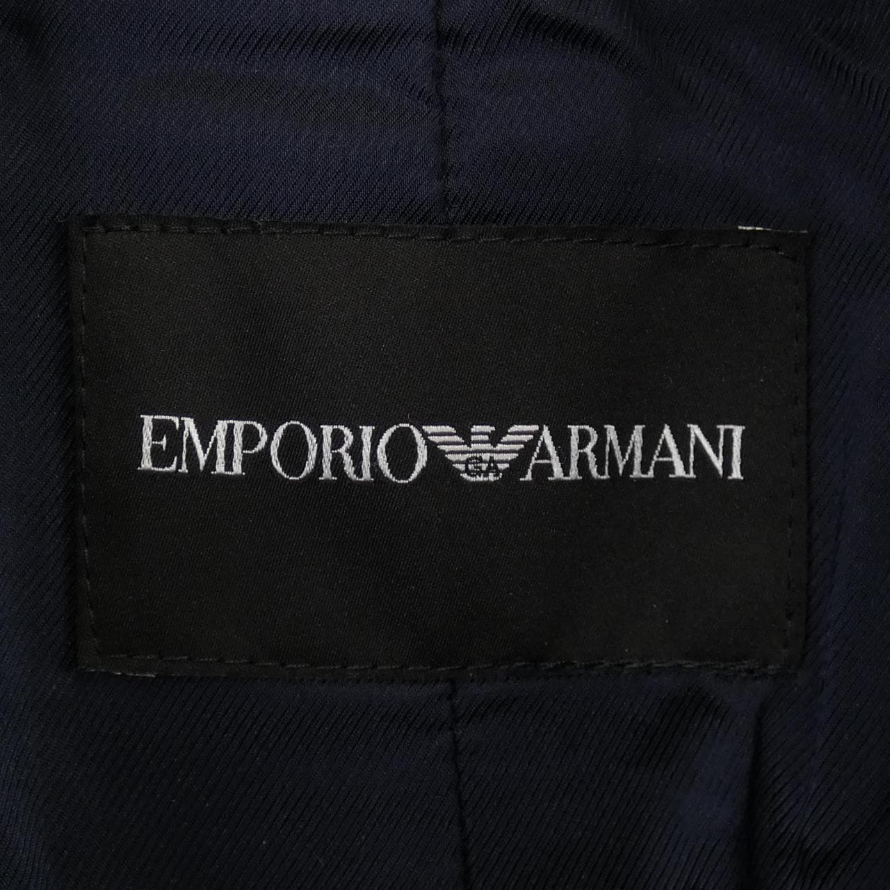 EMPORIO ARMANI安普里奧·阿瑪尼夾克