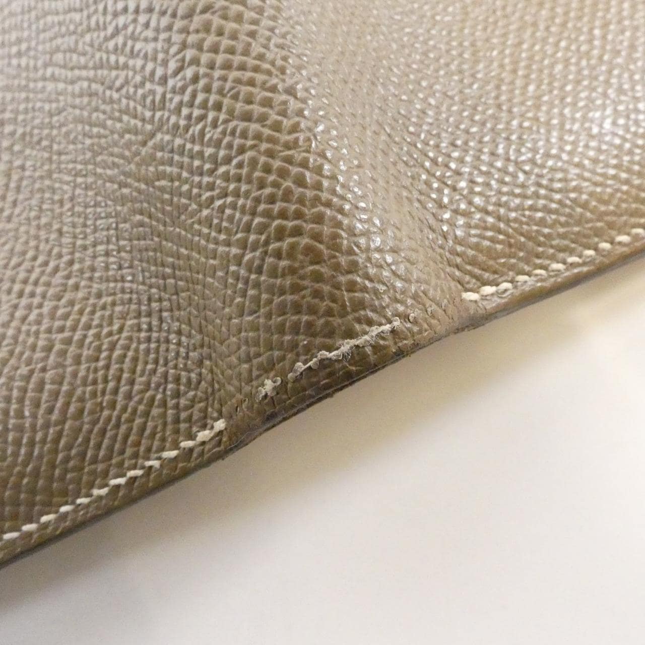 エルメス ベアン コンパクト 039790CK 財布