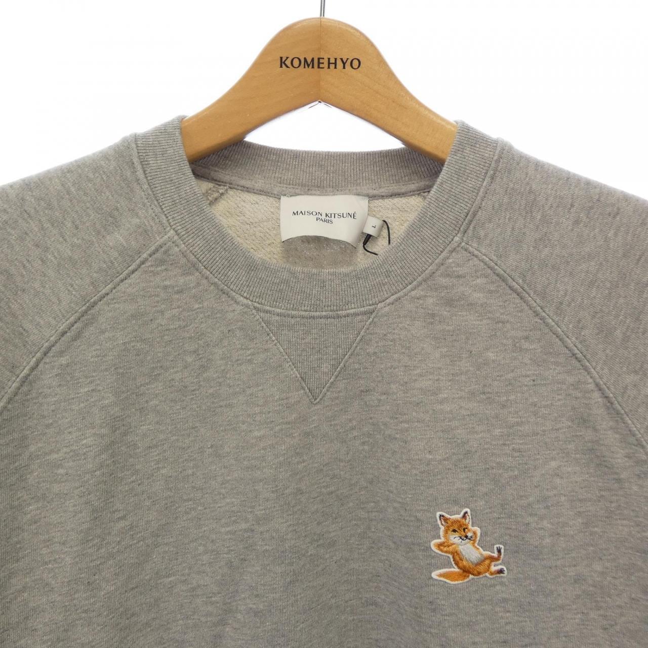 メゾンキツネ MAISON KITSUNE GU00342KM0002 スウェット