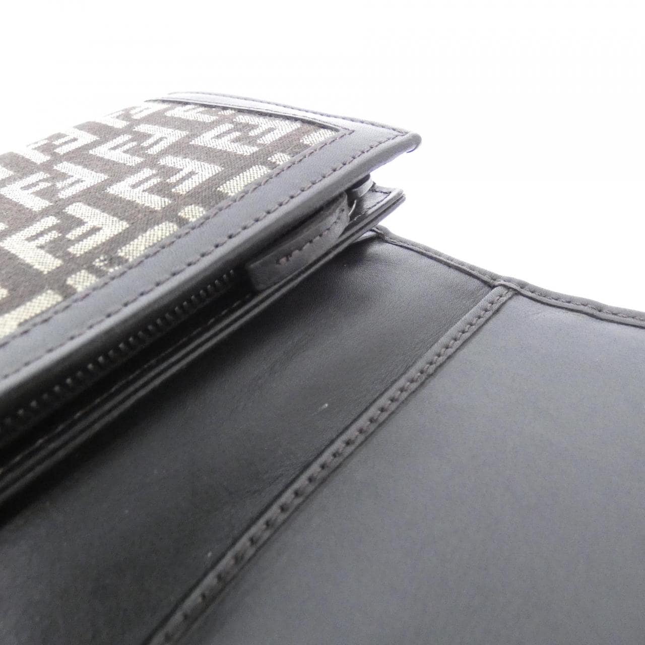 【ヴィンテージ】フェンディ 8MO029 JQN 財布