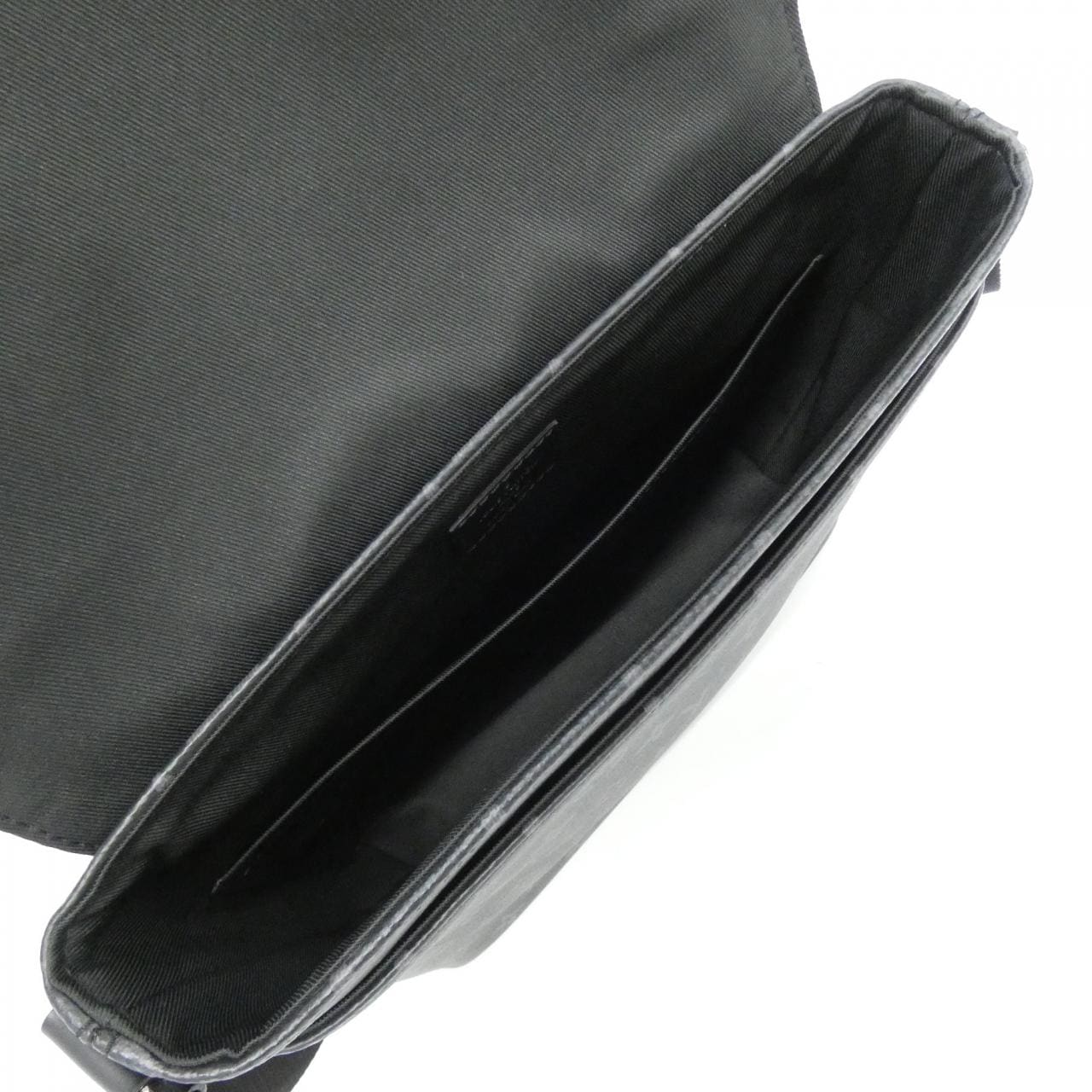 ルイヴィトン モノグラム エクリプス ディストリクト PM M45272 ショルダーバッグ