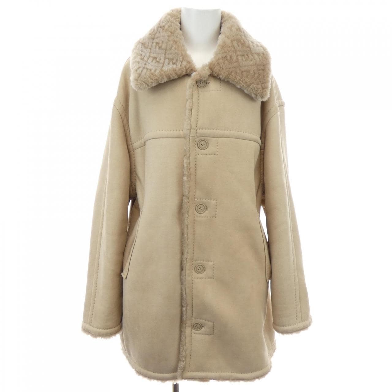 フェンディ FENDI FM0157 AGUV F0QU5 ムートンコート