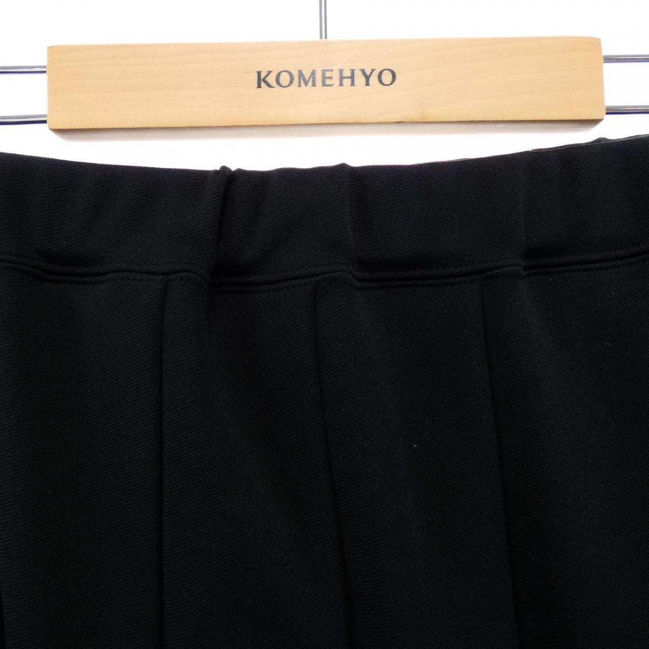コムデギャルソン COMME des GARCONS RP-T027 スカート
