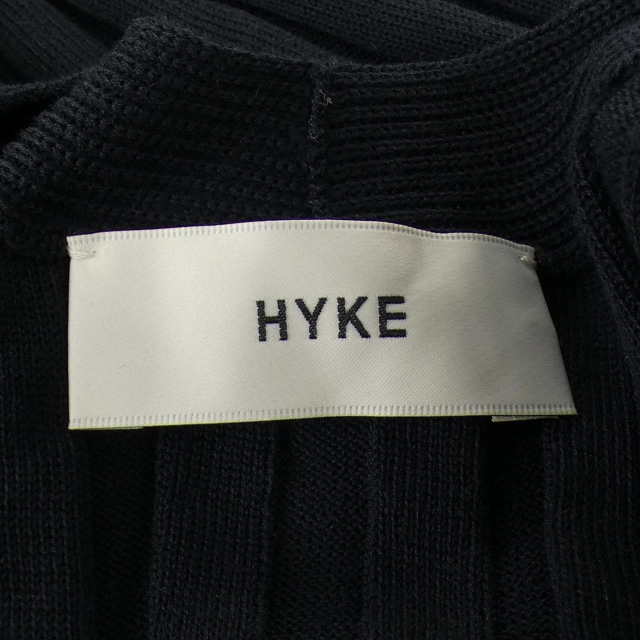 ハイク HYKE トップス