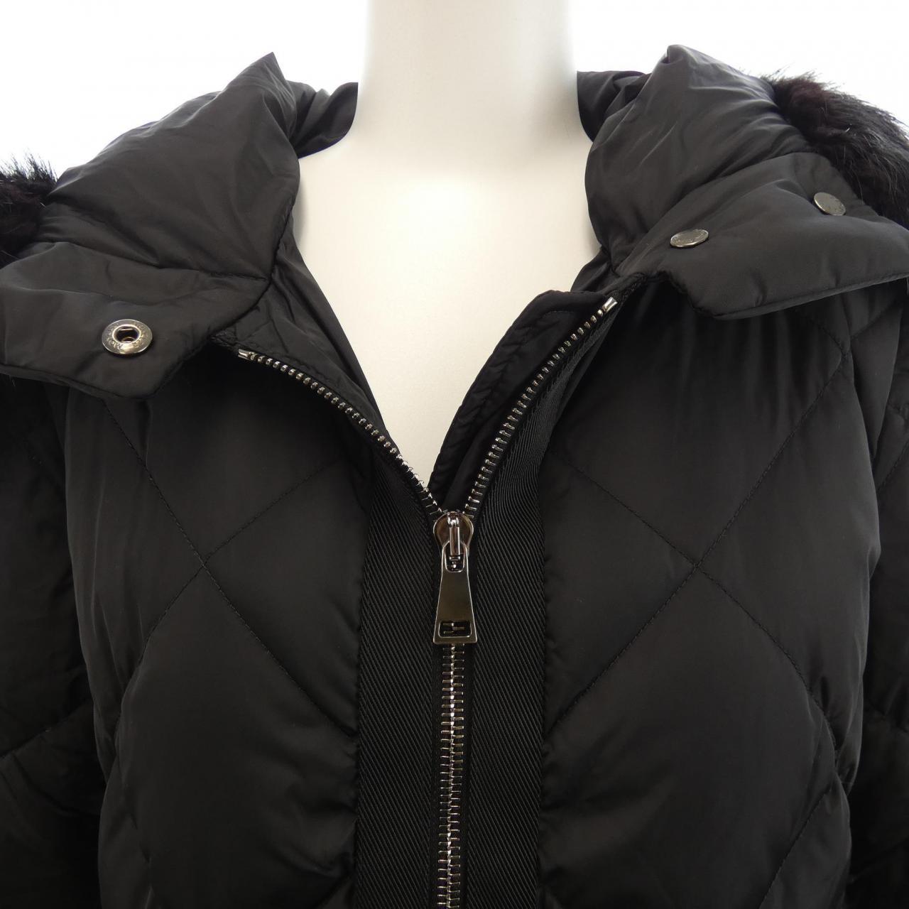 モンクレール MONCLER CARROUGES ダウンコート