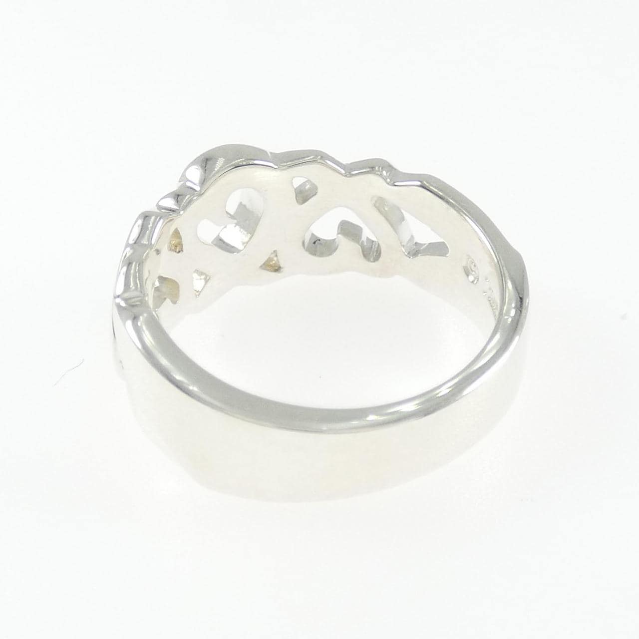 ティファニー トリプルラビングハート リング