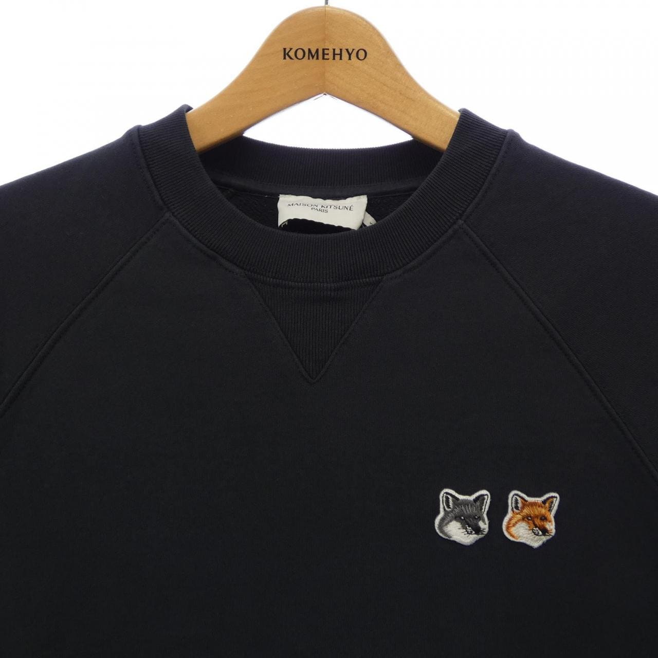 メゾンキツネ MAISON KITSUNE FM00358KM0002 スウェット
