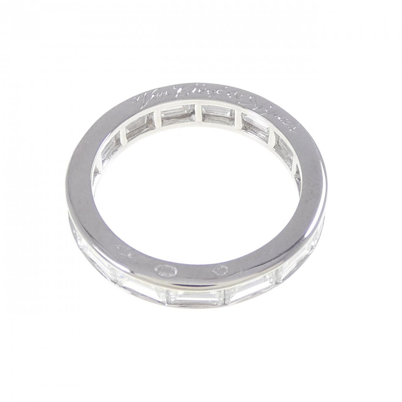 ヴァンクリーフ&アーペル エタニティ バゲット リング