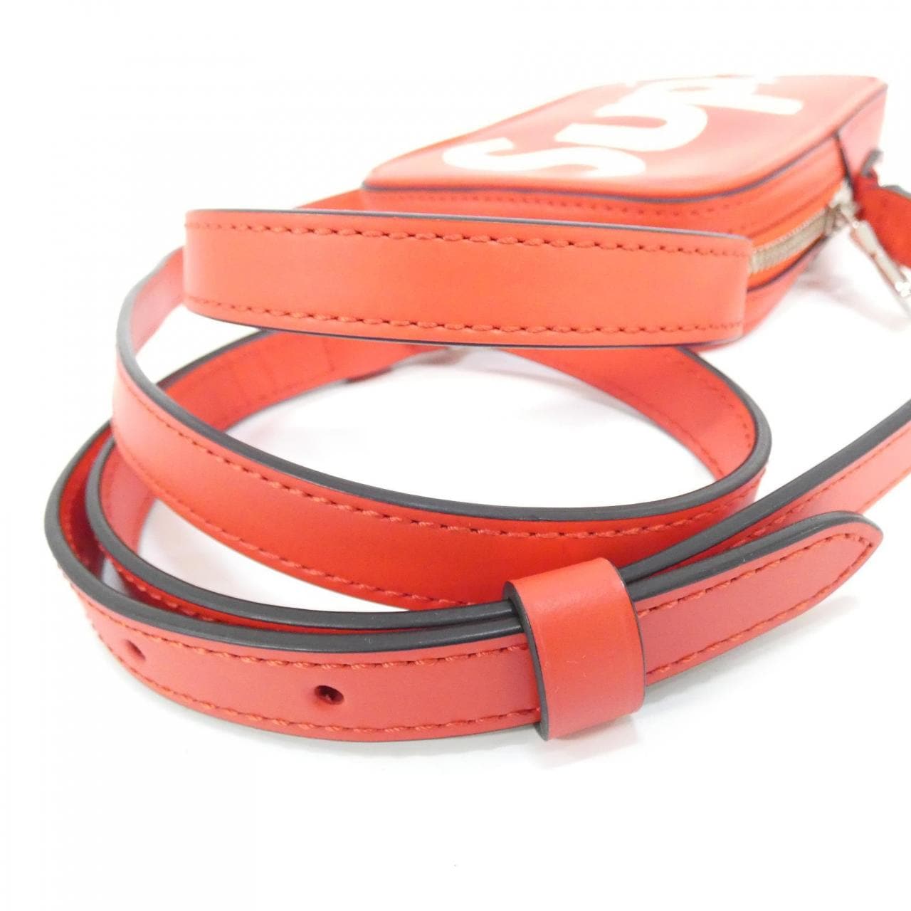 ルイヴィトン エピ(SUPREME) ダヌーブ PPM M53434 ショルダーバッグ