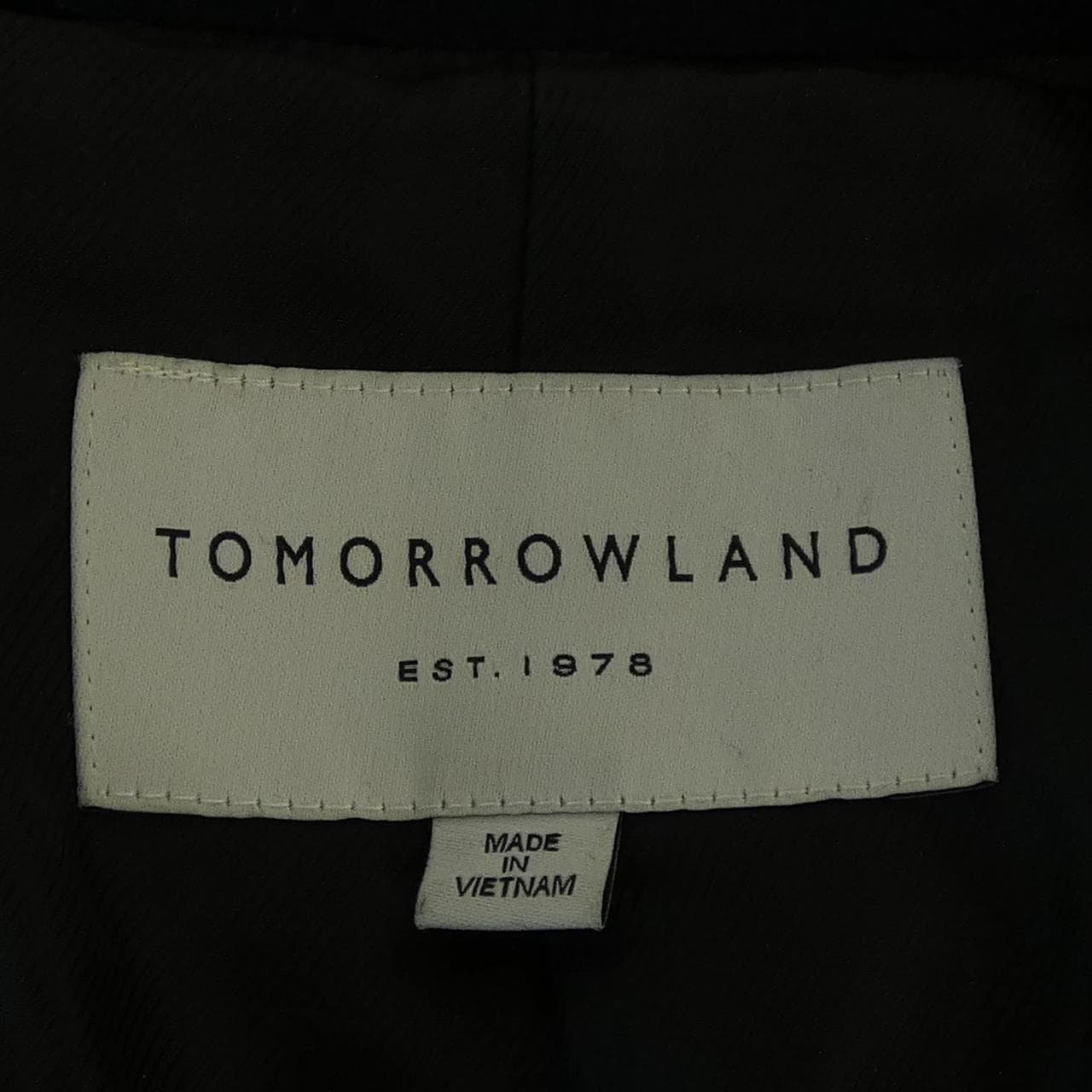 トゥモローランド TOMORROW LAND コート