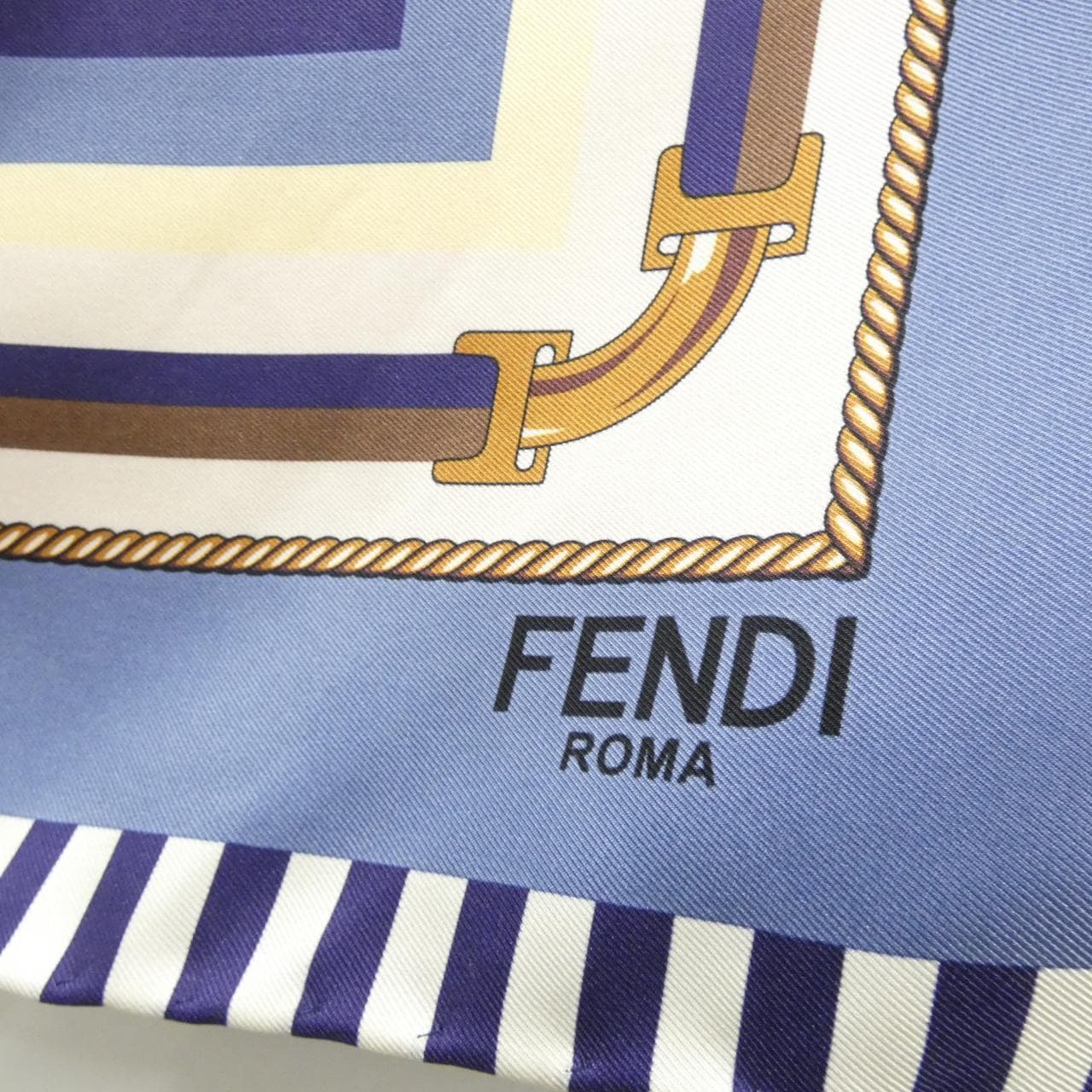 フェンディ FXT091 ASQF スカーフ