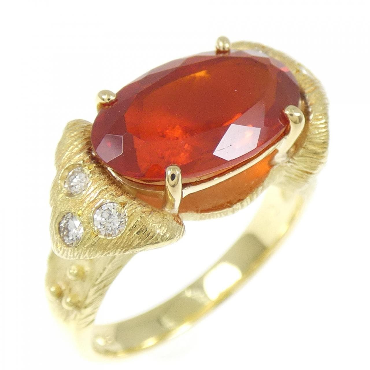 K18YG歐泊戒指 2.68克拉