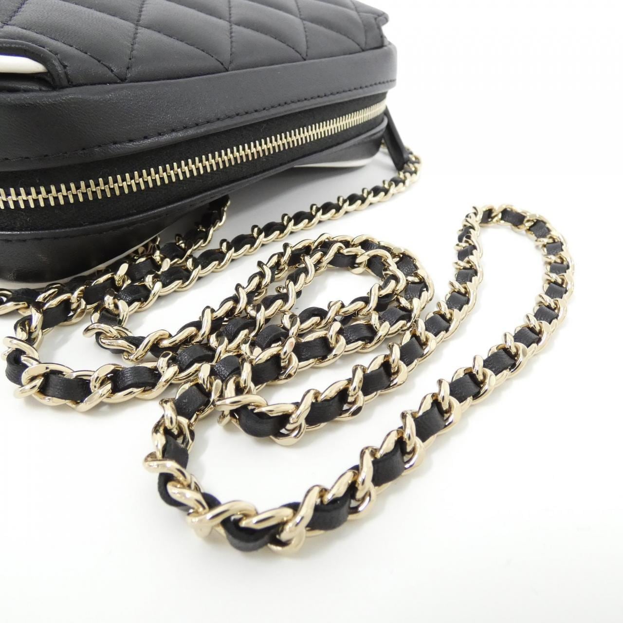 CHANEL AP4516 Chain Clutch