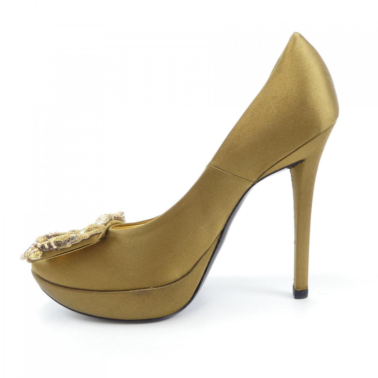ロジェヴィヴィエ ROGER VIVIER パンプス