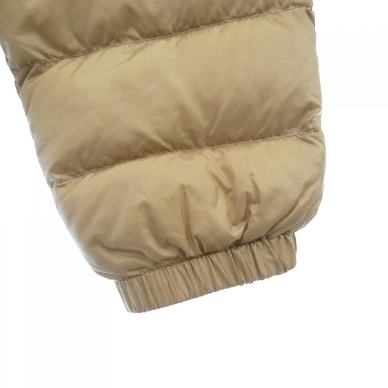 【新品】モンクレール MONCLER ダウンジャケット