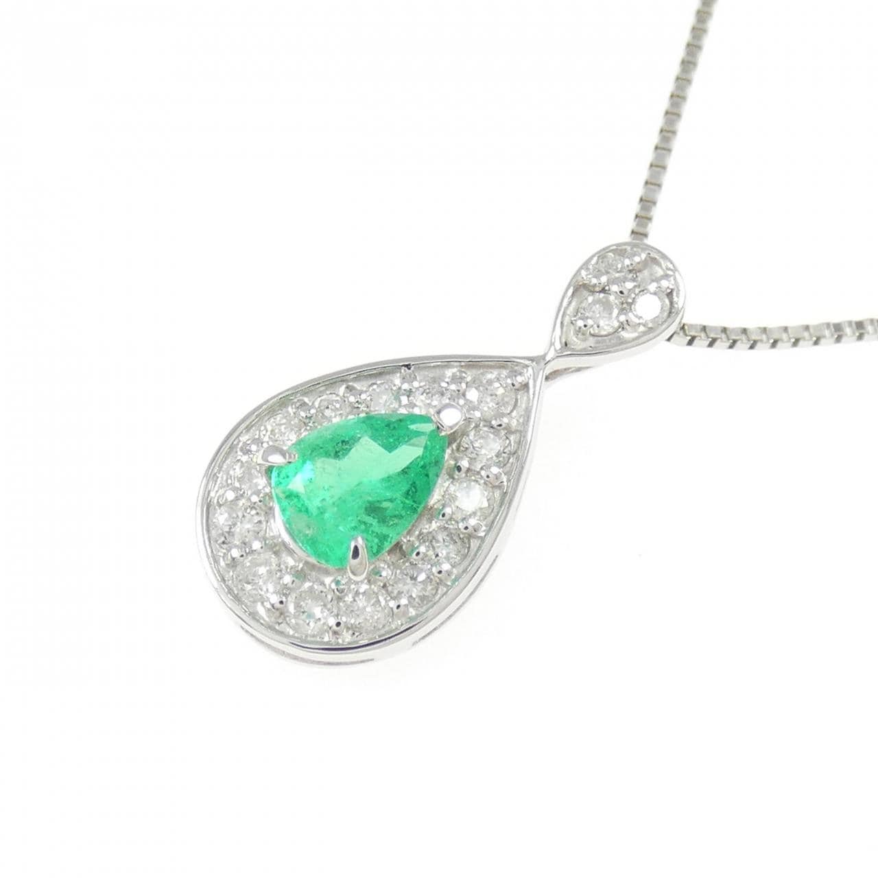 PT900/PT850 エメラルド ネックレス 0.40CT