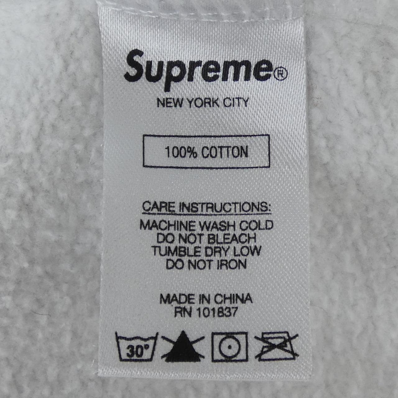 シュプリーム SUPREME Jesus and Mary Hooded パーカー
