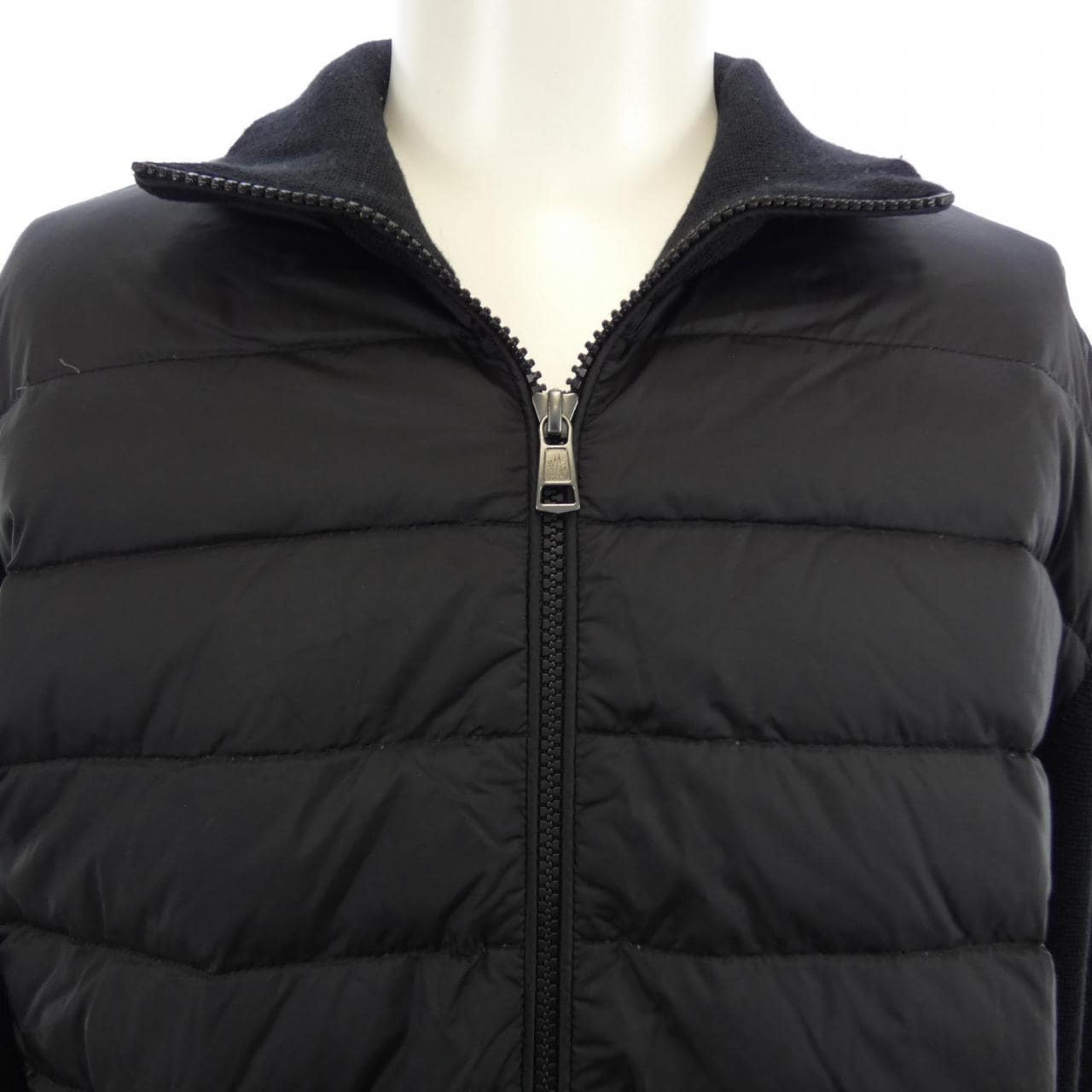 モンクレール MONCLER 20919B50700 ダウンジャケット