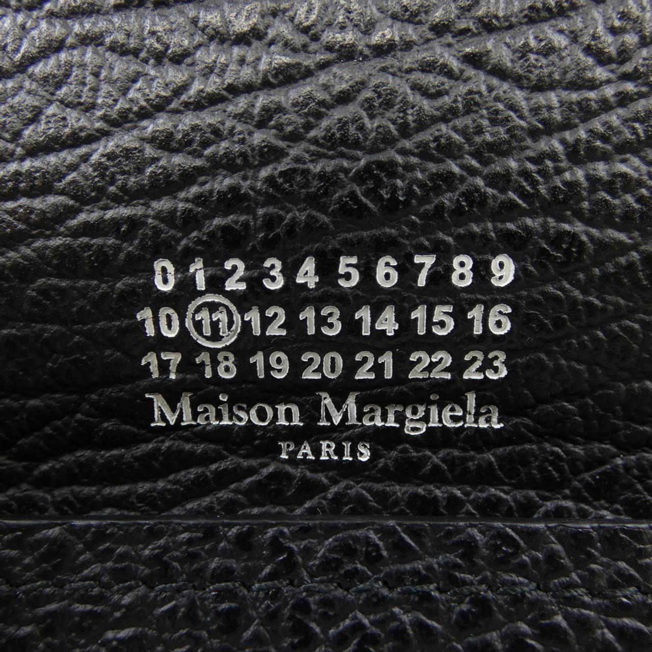 メゾンマルジェラ Maison Margiela 4ステッチ チェーン ウォレット SA3UI0008 BAG