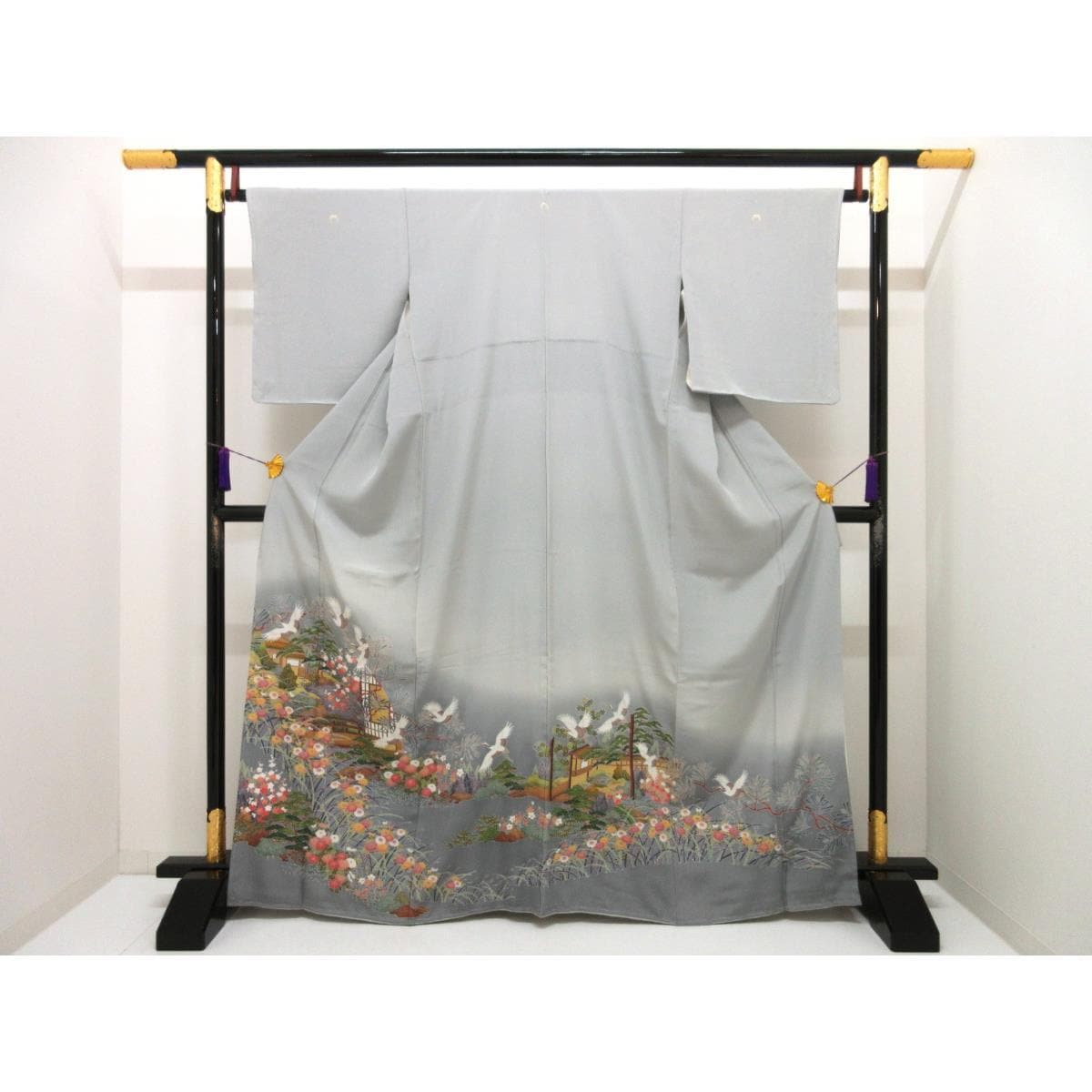 色留袖　友禅加工ボカシ染　下り藤