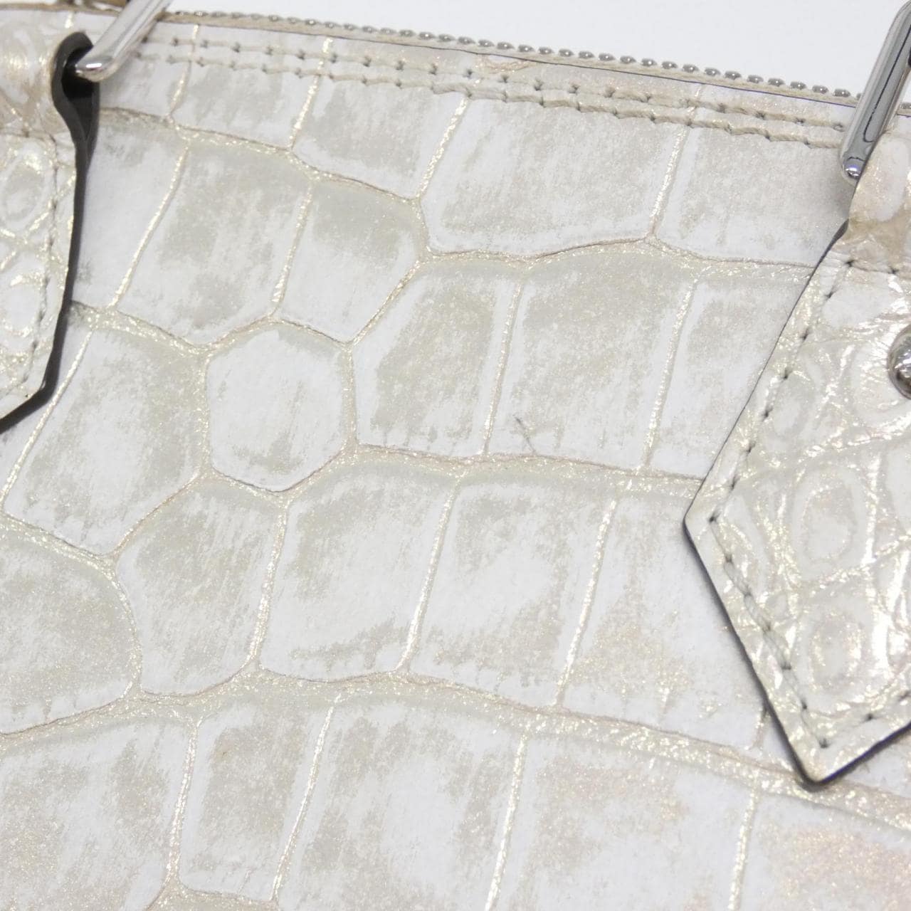 ルイヴィトン エキゾチック レザー アルマBB バッグ