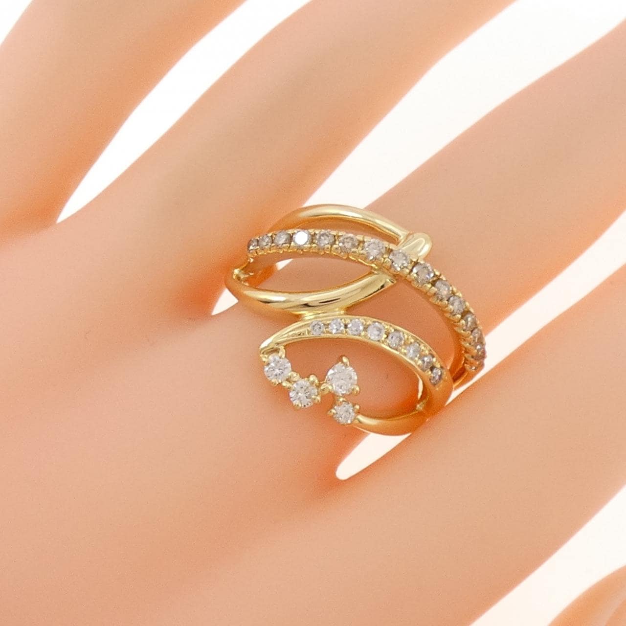 K18YG ダイヤモンド リング 0.69CT