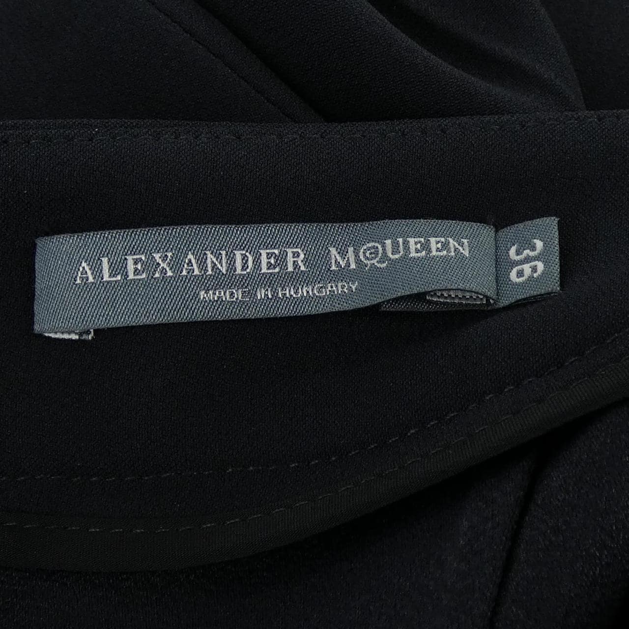 アレキサンダーマックイーン ALEXANDER McQUEEN 220033 パンツ
