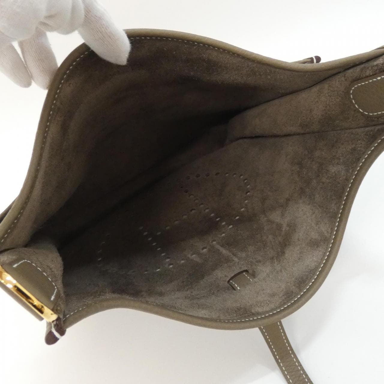 【未使用品】エルメス エヴリン3 PM 056277CC ショルダーバッグ