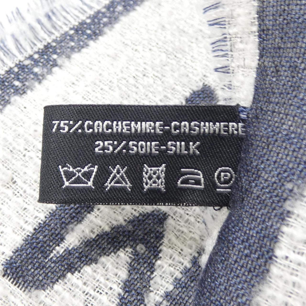 シャネル CHANEL MUFFLER