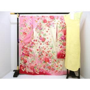 振袖　友禅金彩加工　刺繍入り　きもの・長襦袢　２点セット