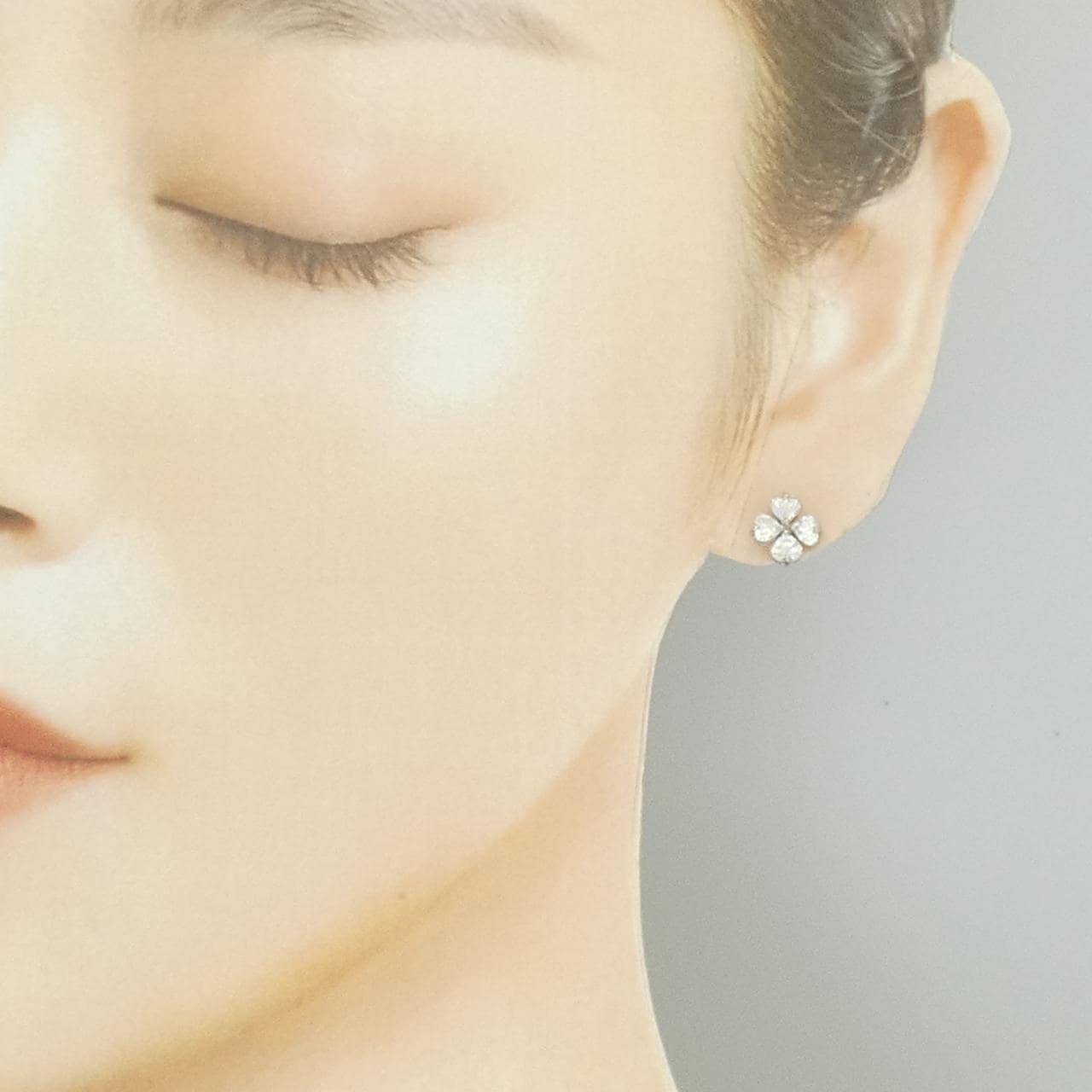 PT900 ダイヤモンド ピアス 0.531CT 0.531CT F VVS1-VS1 ハートシェイプ