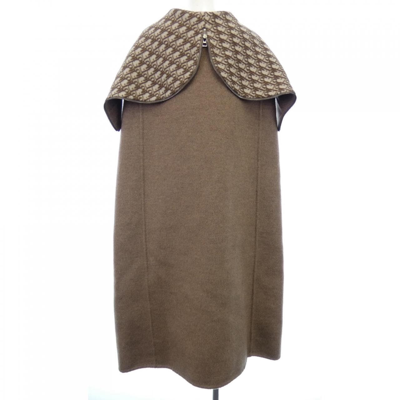 クリスチャンディオール CHRISTIAN DIOR ディオールオブリーク OBLIQUE 310M37A1375 ケープ