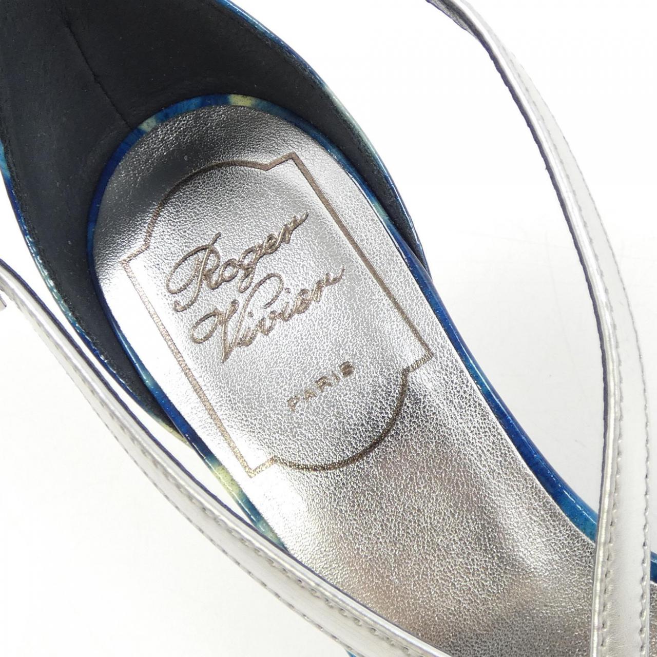 ロジェヴィヴィエ ROGER VIVIER サンダル