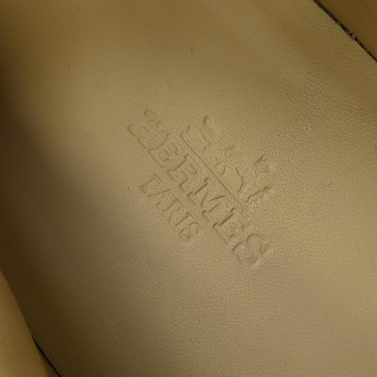 エルメス HERMES 202241Z スニーカー