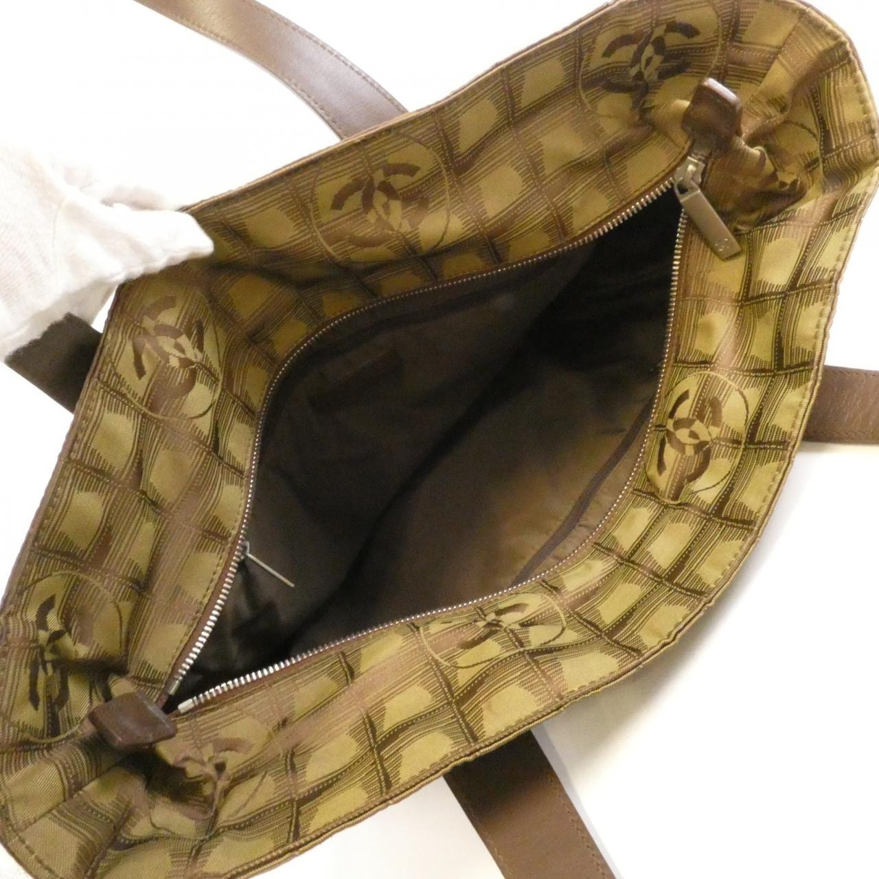 シャネル トラベル ライン 15825 ショルダーバッグ