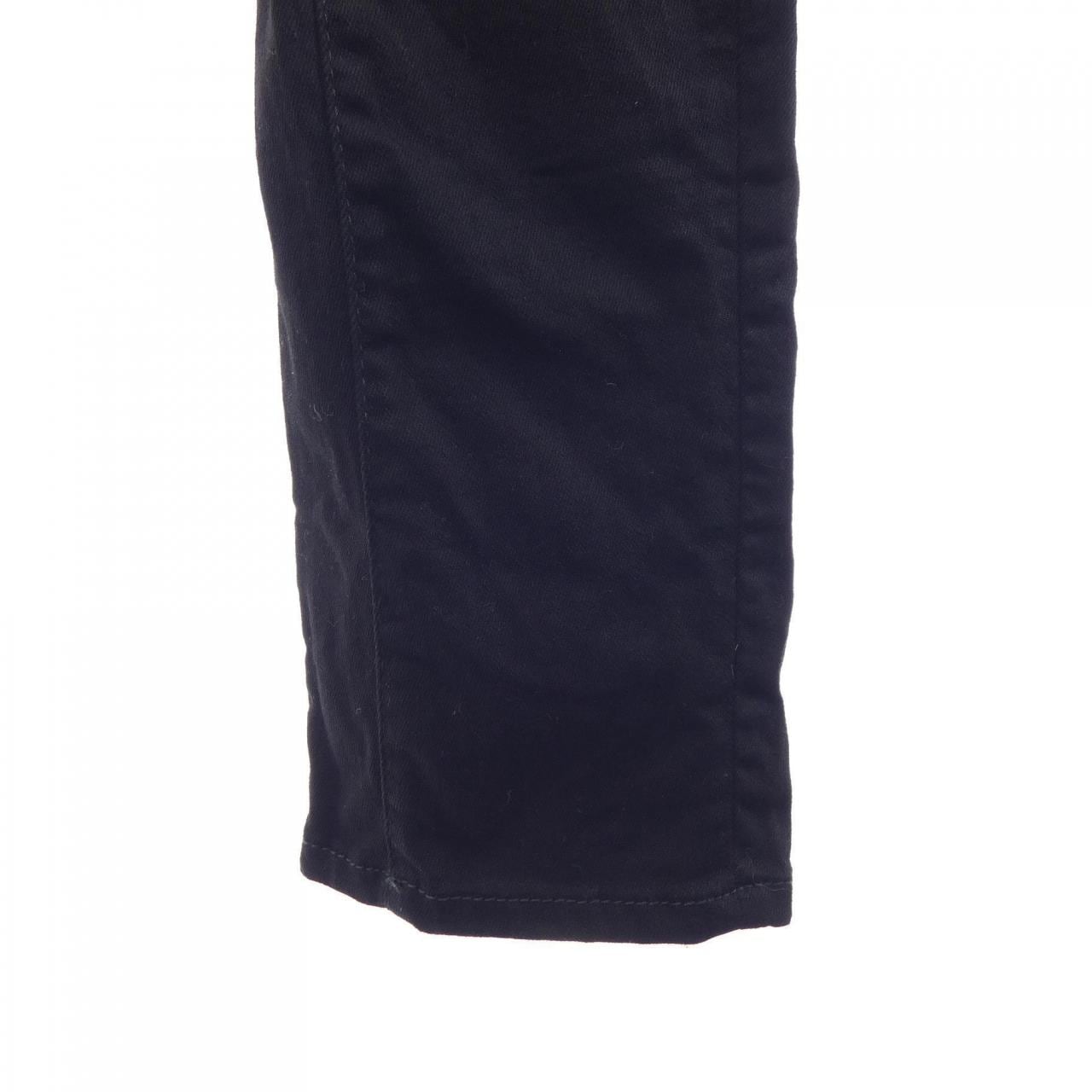 ディースクエアード DSQUARED2 S74LB1308 ジーンズ