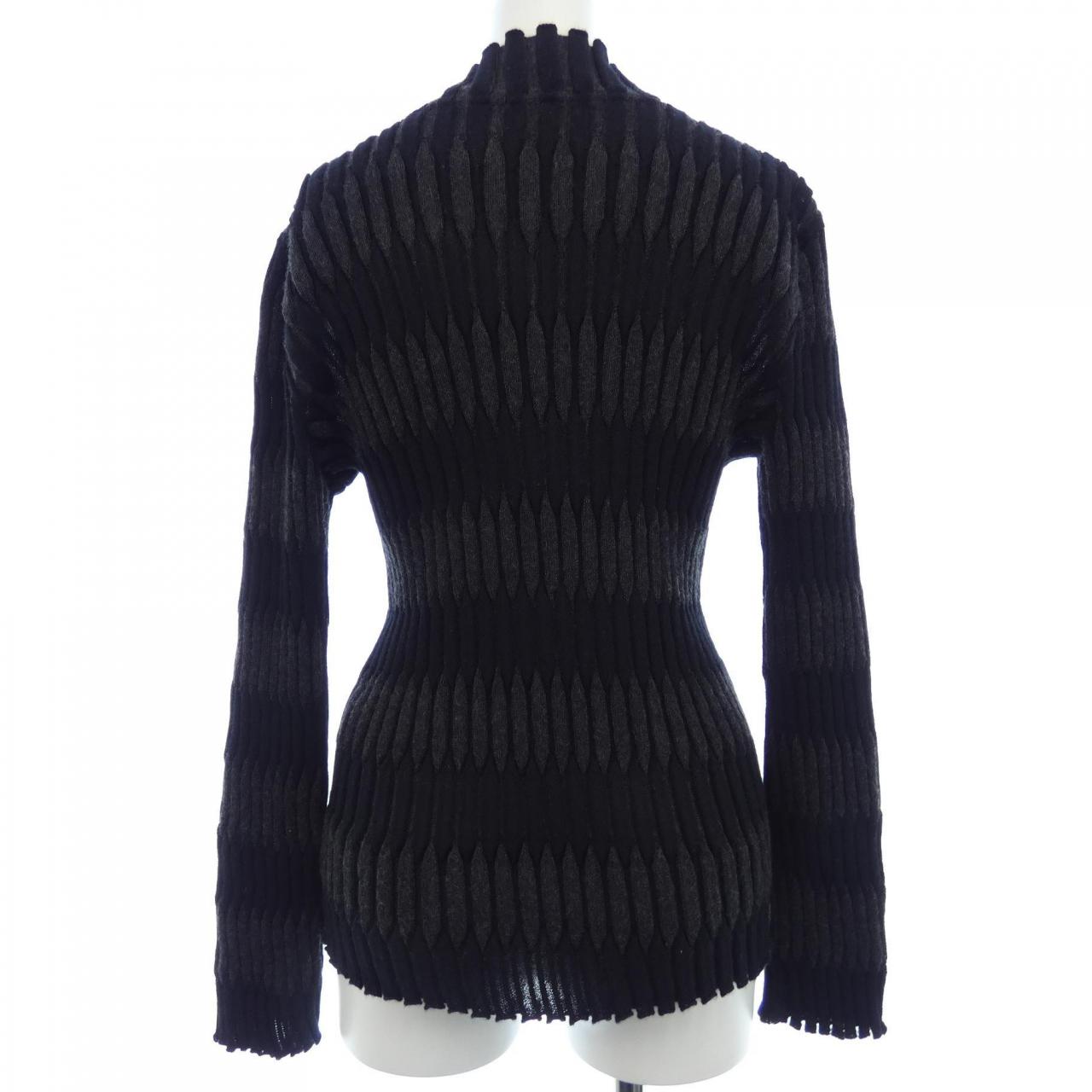 イッセイミヤケ ISSEY MIYAKE ニット