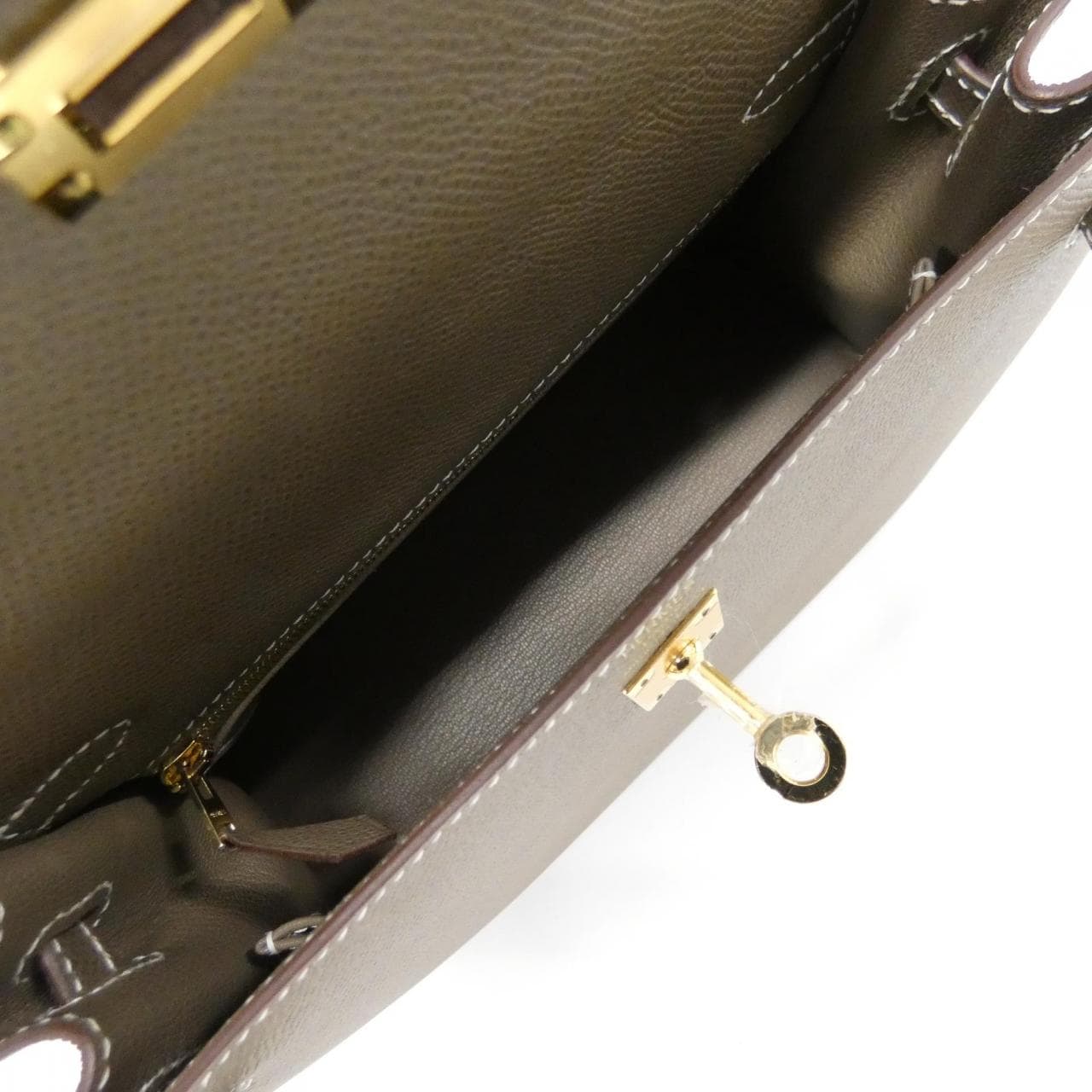 HERMES Kelly 25 厘米 038416CC 包