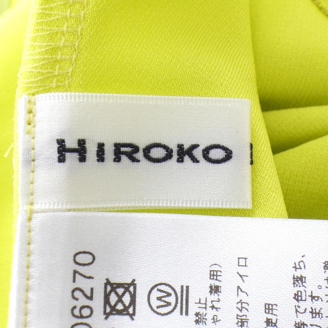 ヒロココシノ HIROKO KOSHINO トップス