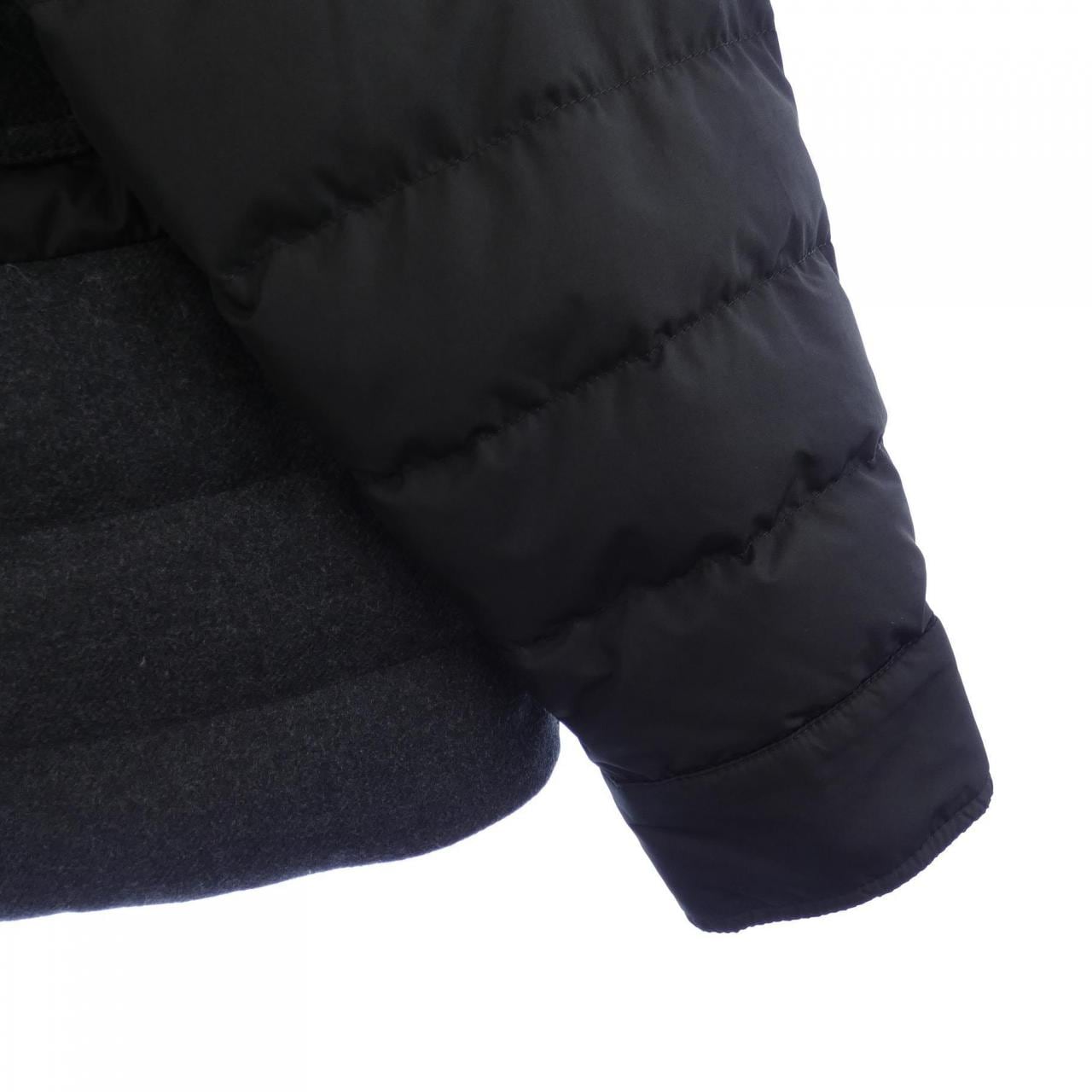 モンクレール MONCLER ダウンジャケツト
