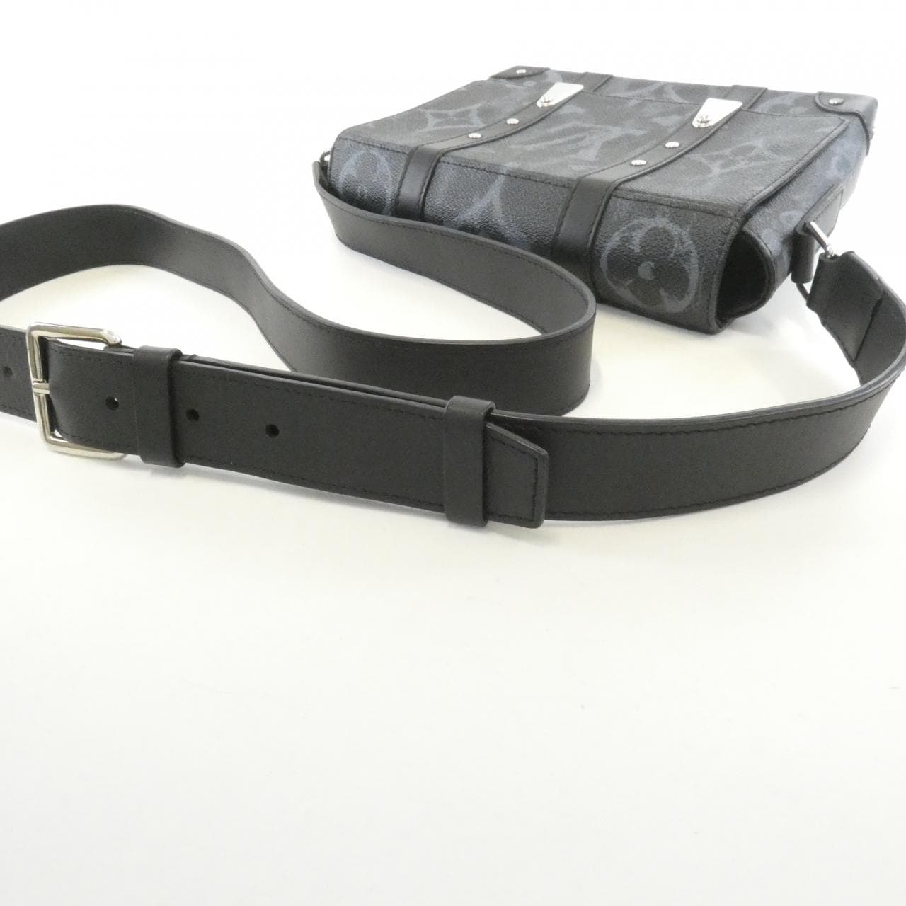 ルイヴィトン モノグラム パステル ノワール トランク メッセンジャー M57271 ショルダーバッグ