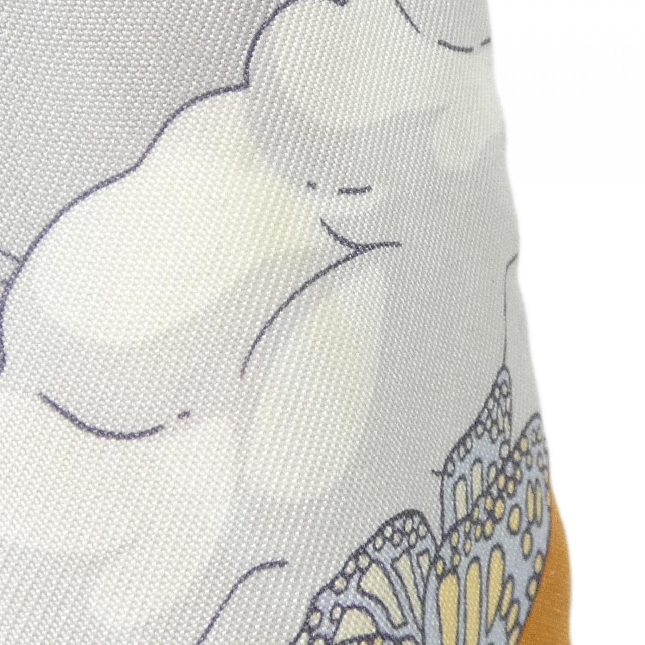 エルメス SUR MON NUAGE ツイリー 063900S スカーフ