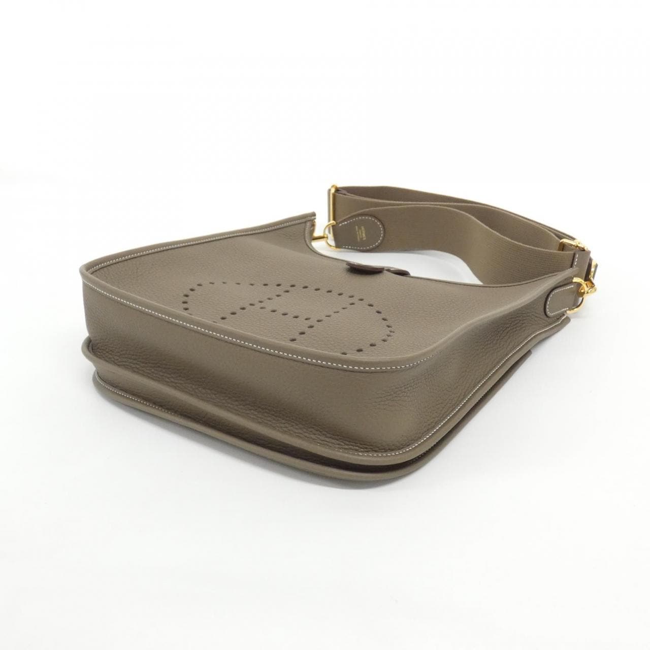 【未使用品】エルメス エヴリン3 PM 056277CC ショルダーバッグ
