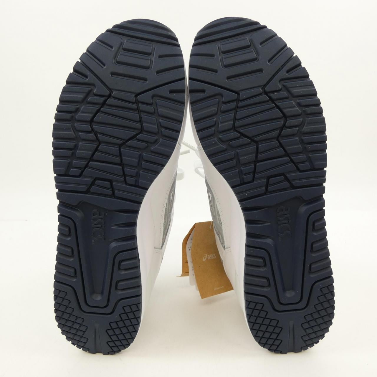アシックス ASICS 1203A521-100 BEAMS スニーカー
